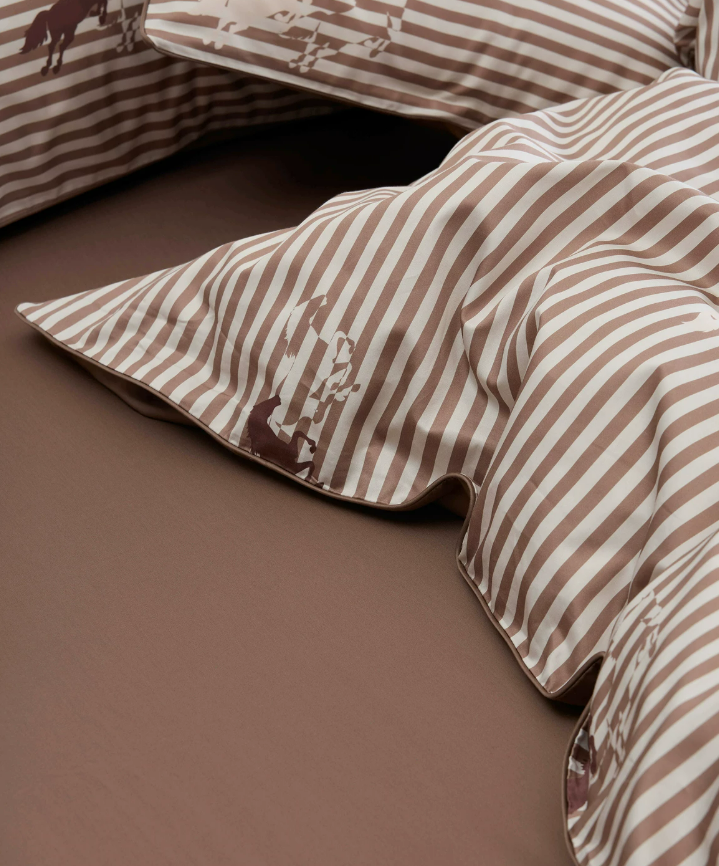 Galloping Horse Long-Staple Cotton Sateen Bedding Set
